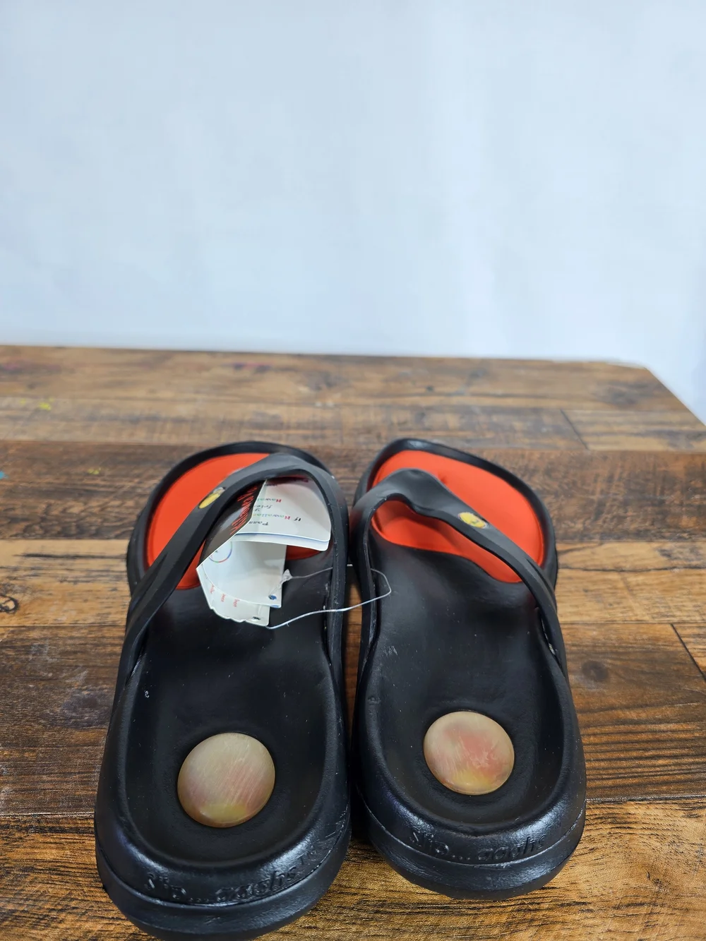 Hawaiian Jellys Men's Black and Red Comfort Flip Flops Sandals Size 7